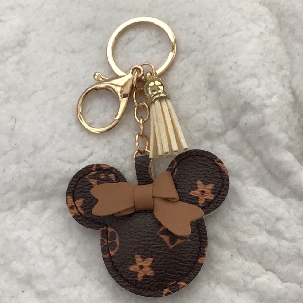 Hangtag/Keychain With Tassel